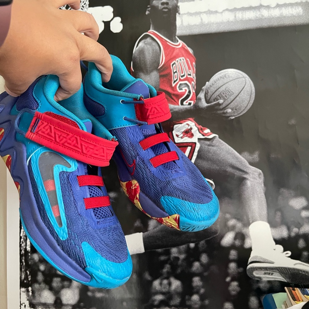 Nike Giannis Immortality 2 'Lapis' DQ1942-400